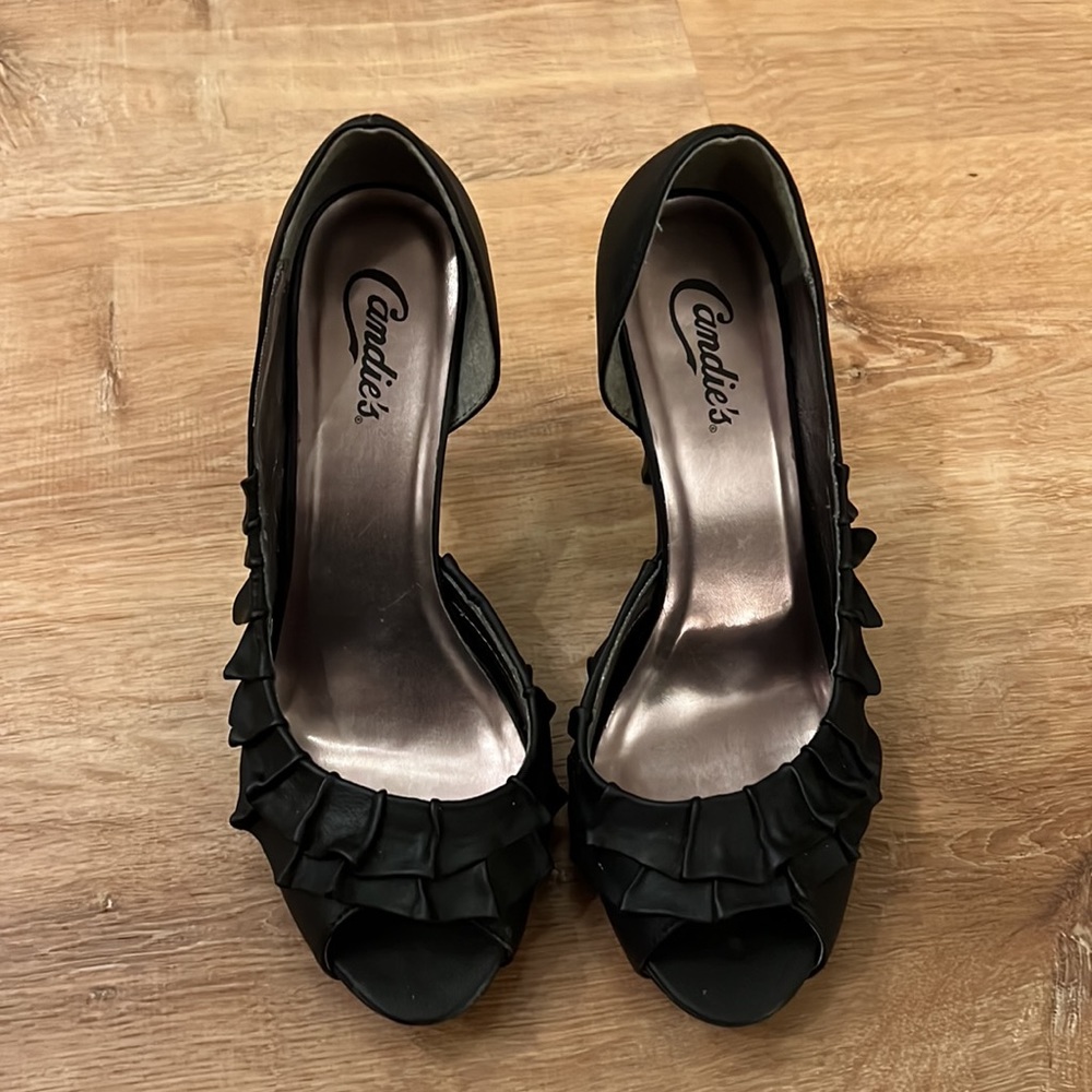 Candies black heels size 9